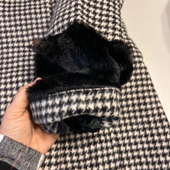 WOMENS URBAN OUTFITTERS HOUNDSTOOTH LONG PEACOAT SIZE XS AND SMALL - Picture 6 of 8